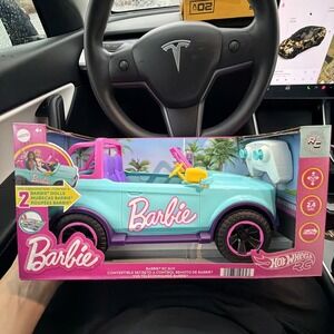 Barbie Hot Wheels RC SUV, Remote-Control Vehicle That Fits 2 Fashion Dolls